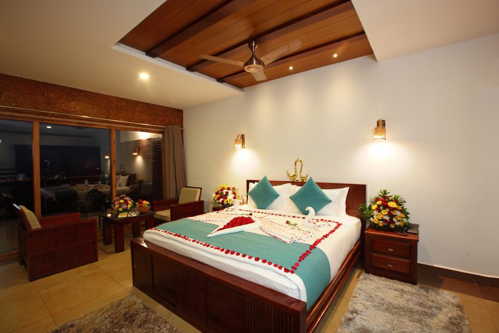 Arayal Resort-A Unit Of Sharoy Resort Tariyod Zimmer foto