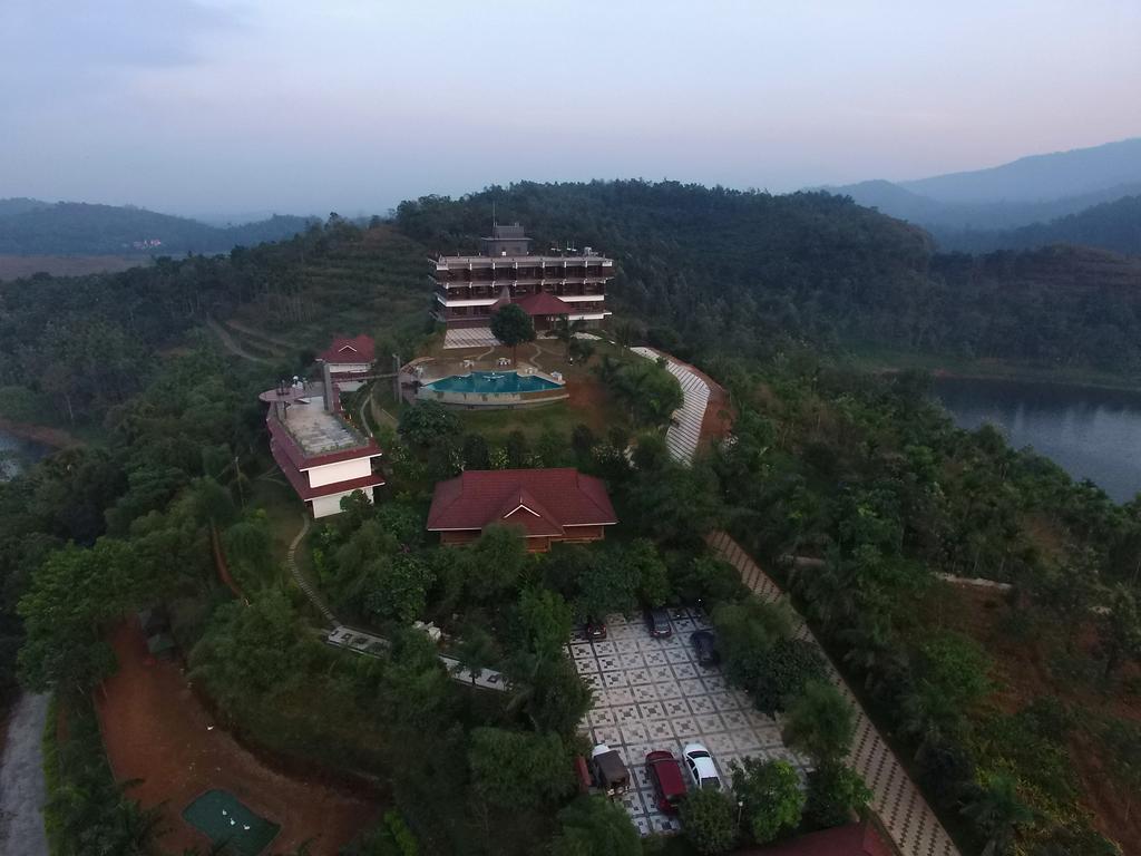 Arayal Resort-A Unit Of Sharoy Resort Tariyod Exterior foto